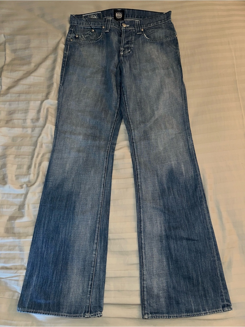 Rock & Republic Men's Bootcut Jeans in Blue Wash